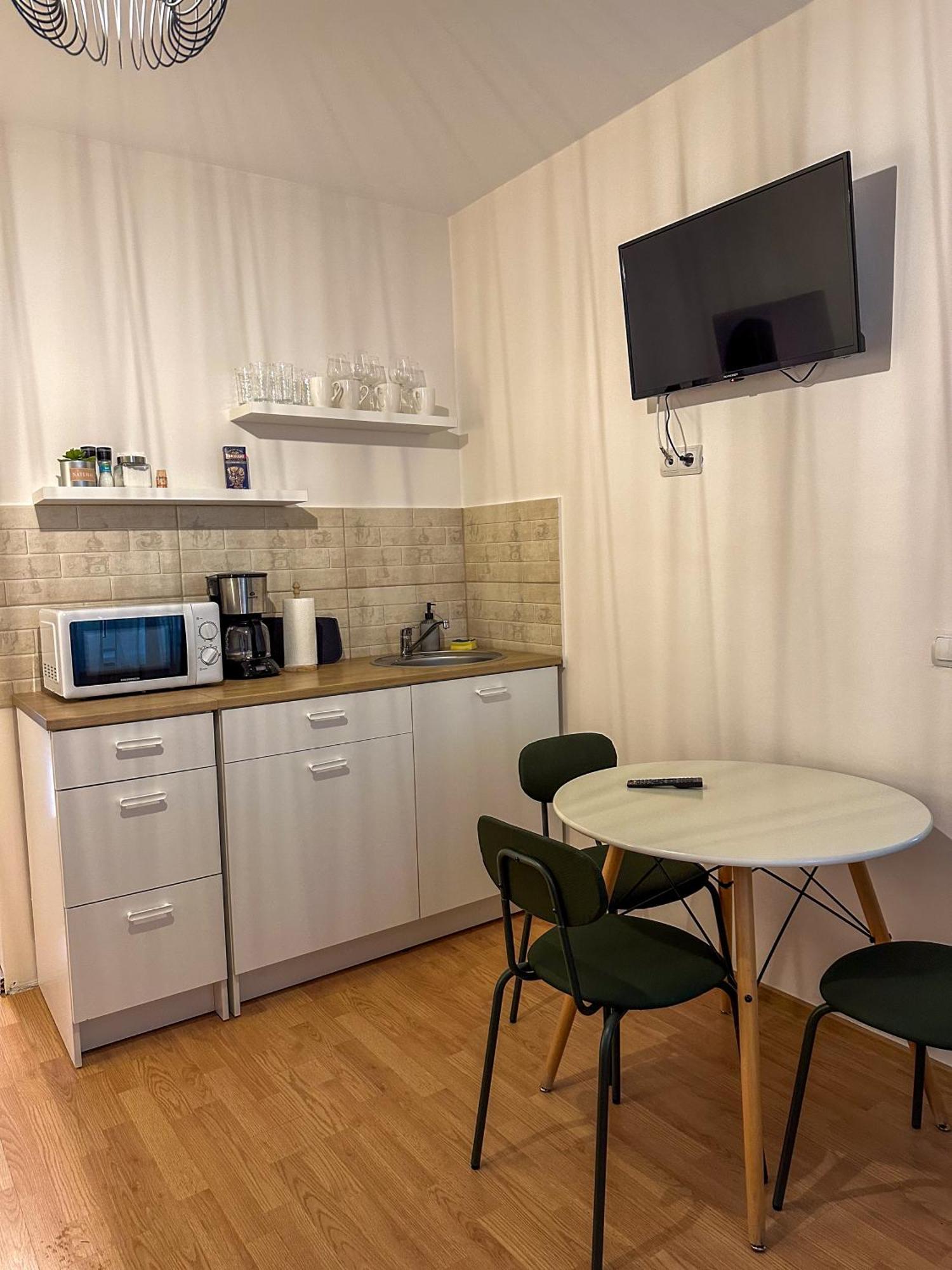 Serenity House Apartments Sibiu Phòng bức ảnh