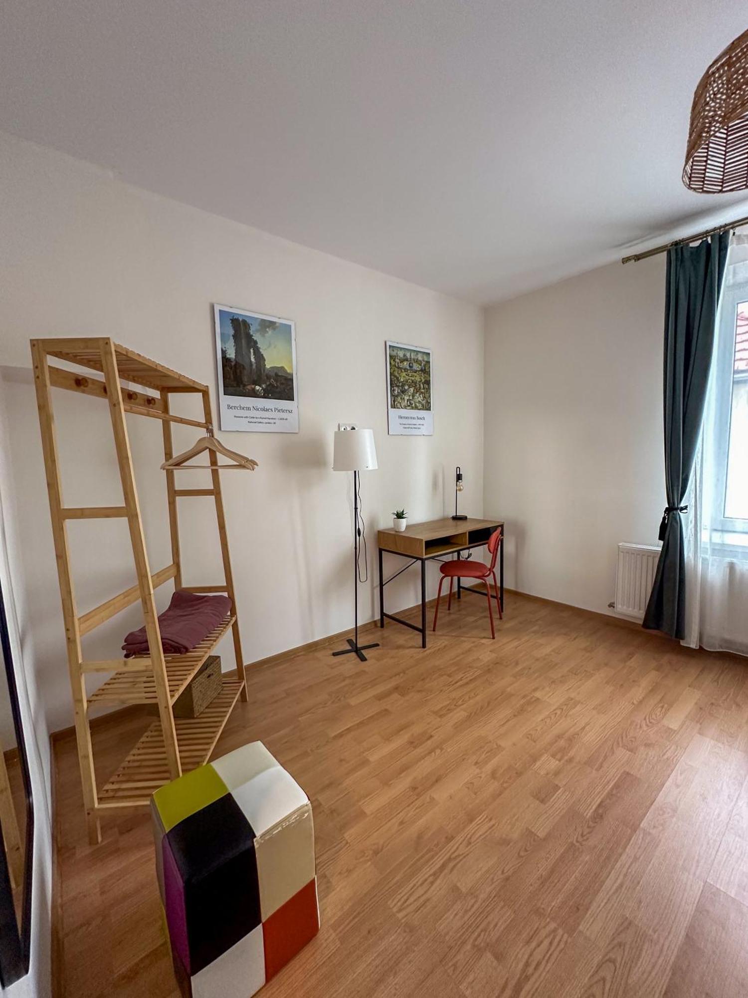 Serenity House Apartments Sibiu Phòng bức ảnh