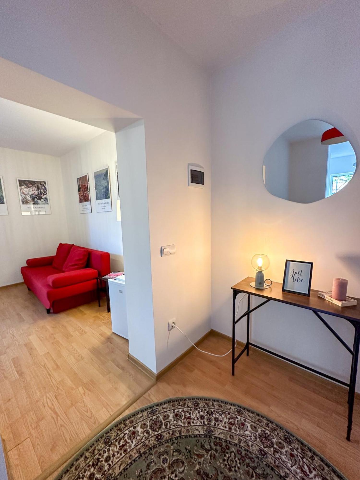 Serenity House Apartments Sibiu Phòng bức ảnh