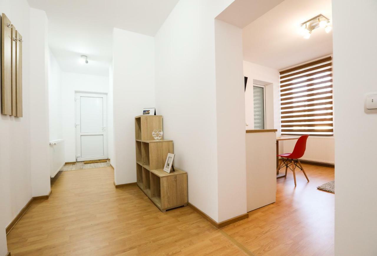 Serenity House Apartments Sibiu Ngoại thất bức ảnh